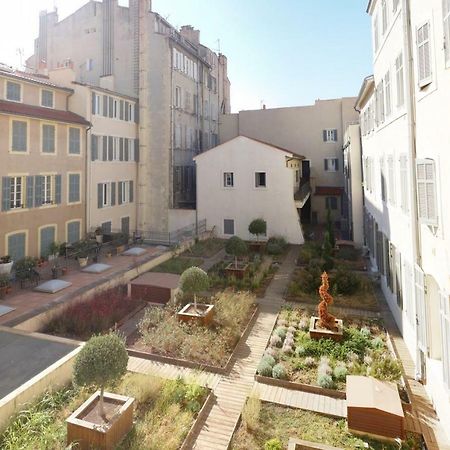 Sunny Studio Vieux Port Marseille Exterior photo